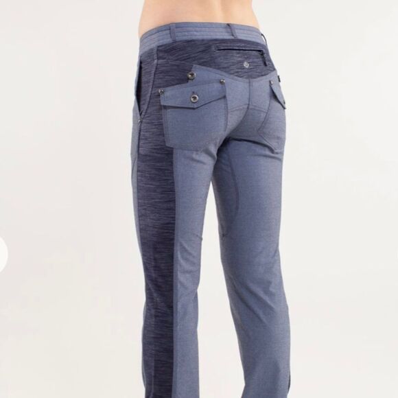 Lululemon Ride On Pant Deep Indigo Women's Size 4 - Picture 1 of 11